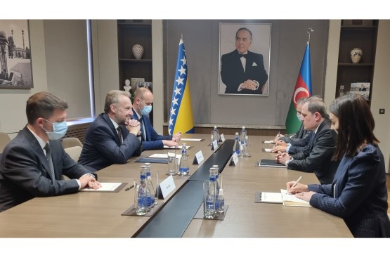 Predsjedavajući Doma naroda Bakir Izetbegović sastao se sa zamjenikom premijera i ministrom vanjskih poslova Azerbejdžana
